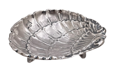 Cacchione Prestigious Italian Sterling Silver Shell-Shaped Nut/ Trinket Dish