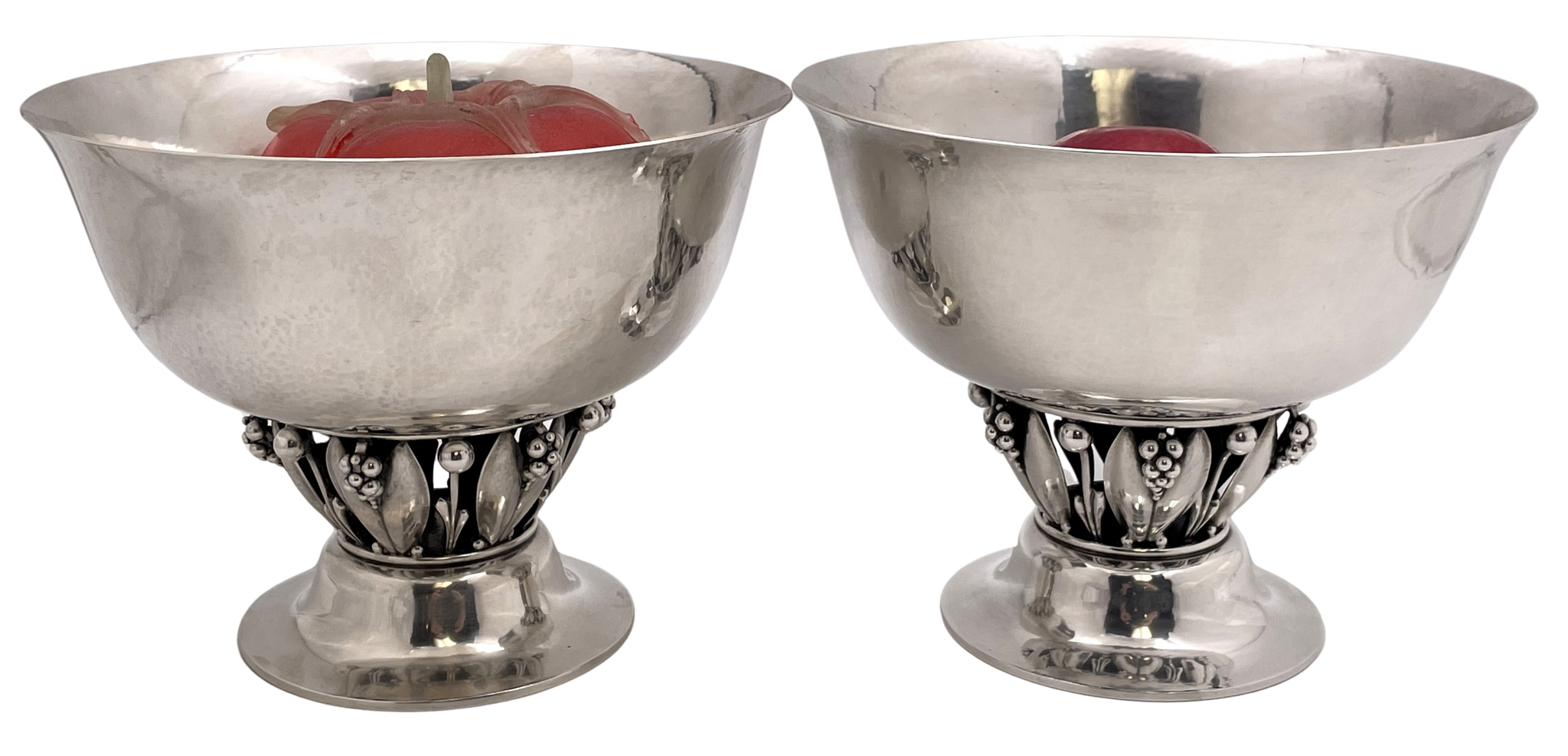 Pair of Georg Jensen Sterling Silver Hammered Centerpiece Bowls #197A in Art Nouveau Style