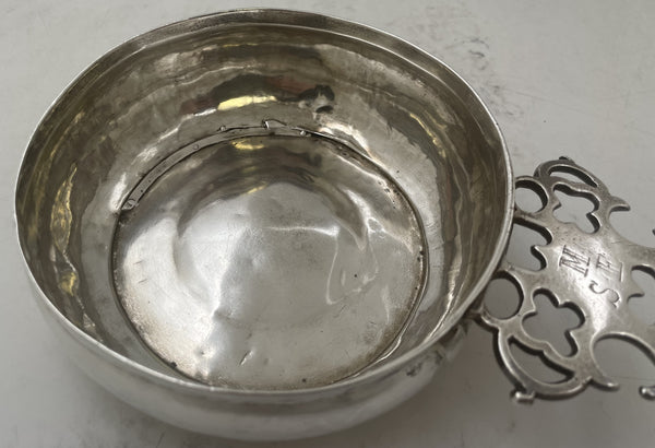 Edward Winslow Early 18th Century Rare Silver Porringer