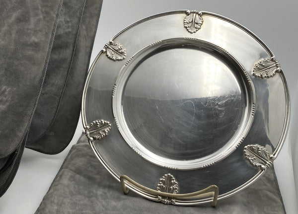 Rare Gianmaria Buccellati Set of 8 Sterling Silver Chargers in Laura Pattern