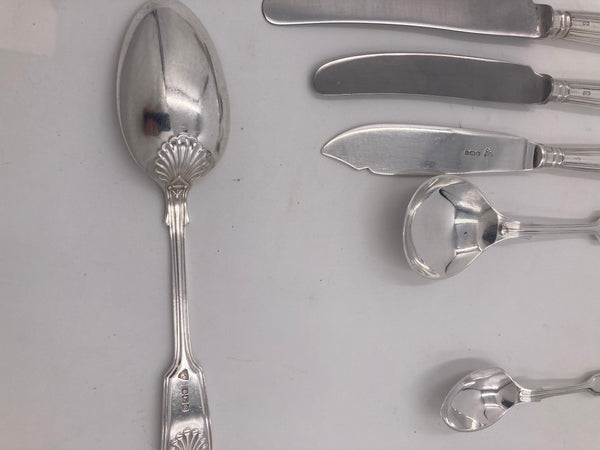 Garrard & Co. Sterling Silver 170-Piece Flatware Set in Shell & Thread Pattern