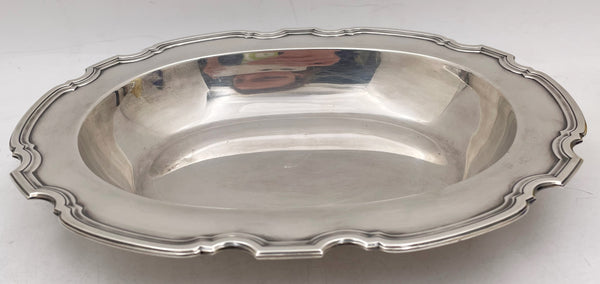 Tiffany & Co. Pair of Sterling Silver 1924 Vegetables Dishes in Art Deco Style and in Hampton Pattern ?